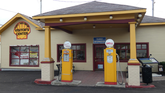 Ehemalige Tankstelle in Fort Recovery, Indiana.