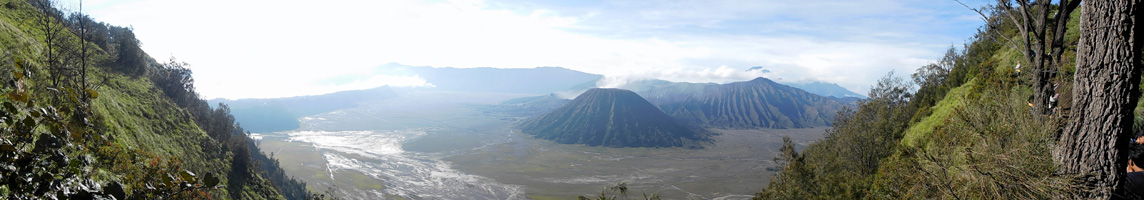 Blick in den Bromo-Krater.