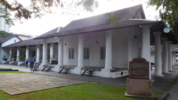 Old Courthouse, Kuching, N1.559382° E110.344805°.