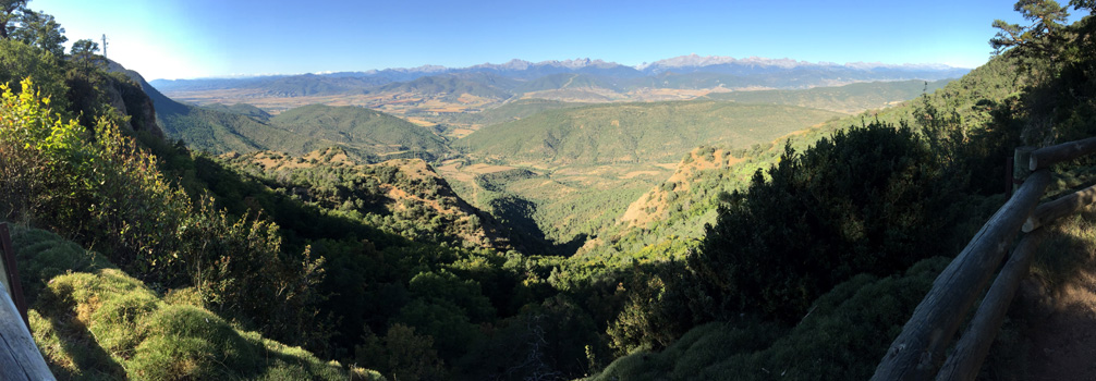 Tolles Gebirgspanorama: Die Pyrenäen.