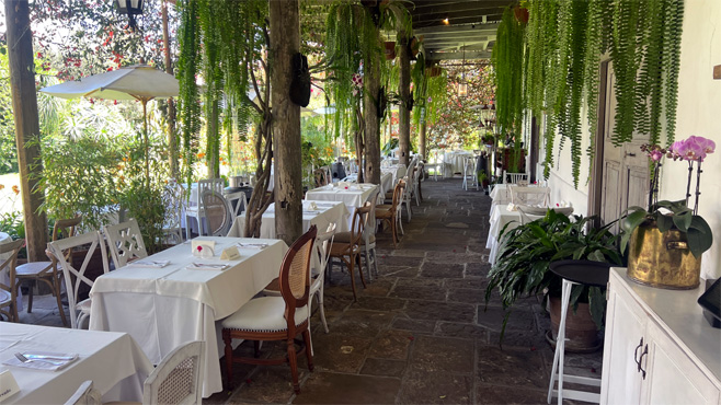 Gem�tliches Cafe im Museo Larco.