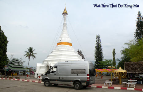 Wat Phra That Doi Kong Mu.